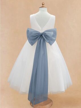 Azazie Kavi Ivory Dusty Blue A-Line Bow Matte Satin flower girl Dress size 2T